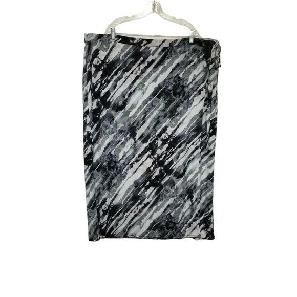 East. 1946 Plus Size Wrap Long/Maxi Skirt Size 26/28W - Picture 3 of 3